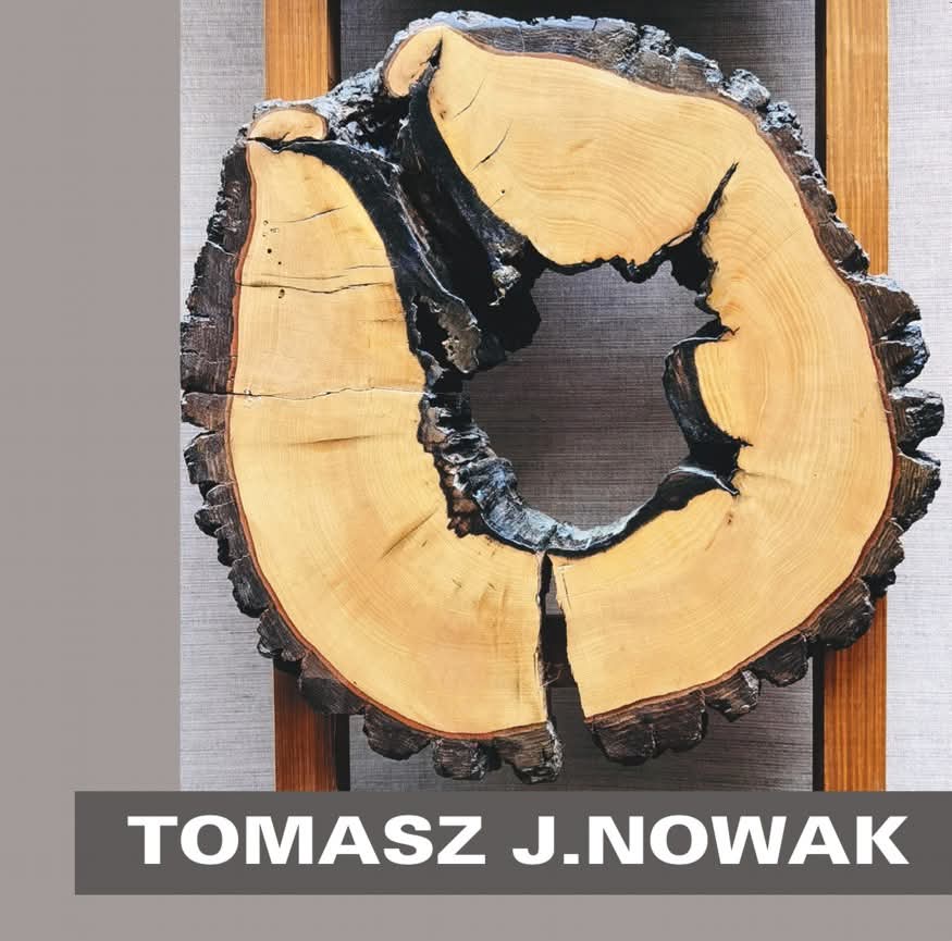 Strona z folderu wystawy